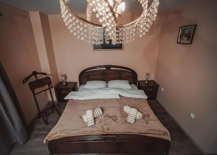 1880 * Σρέμσκι Καρλόβτσι