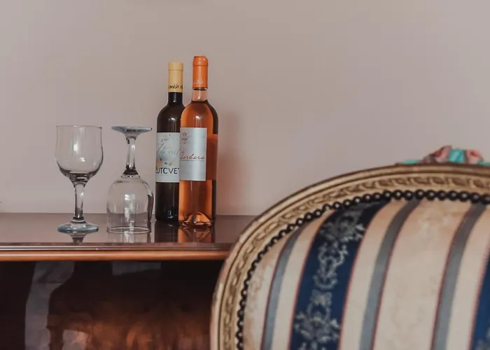 1880 Διαμέρισμα *